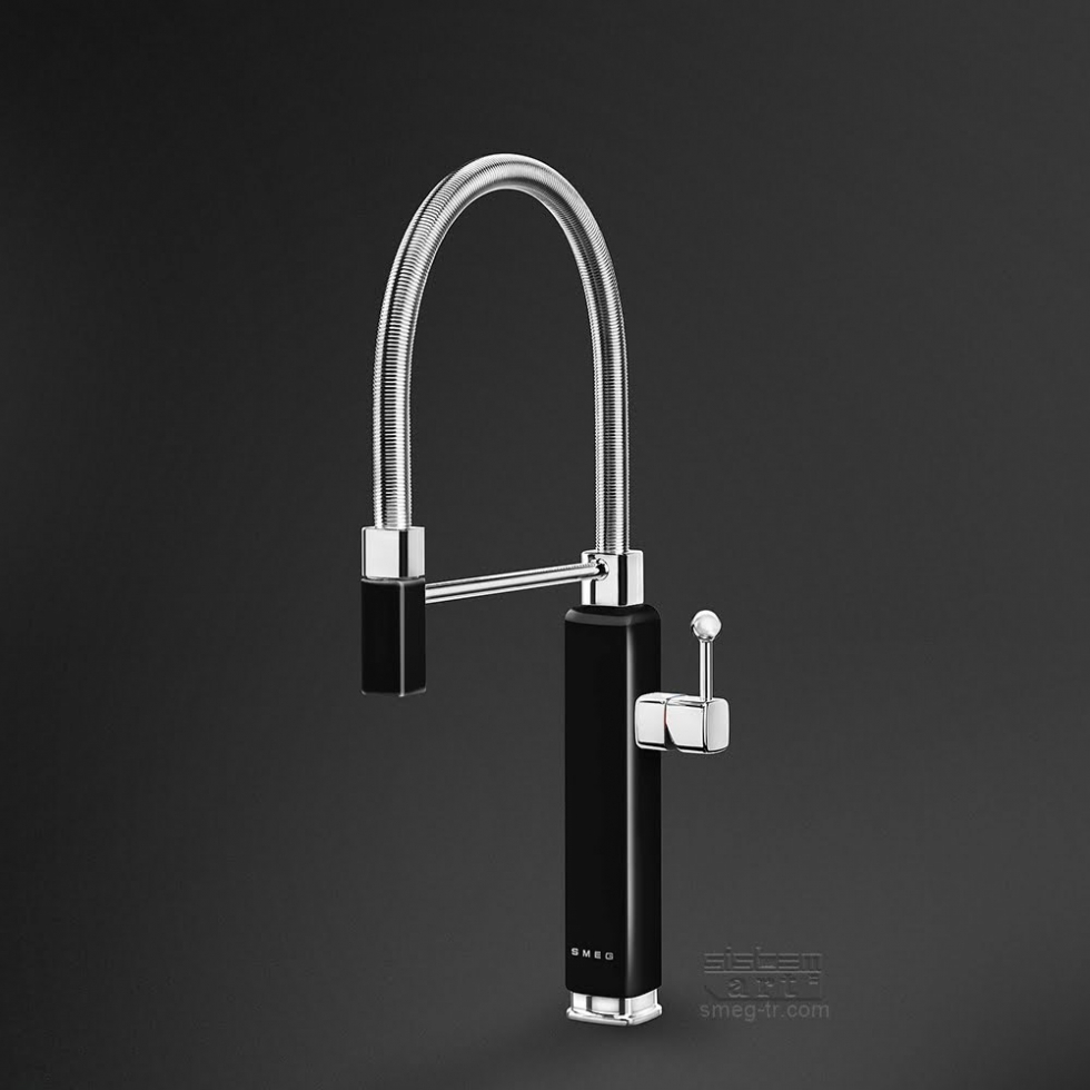 смеситель кухонный Smeg MDF50BL купить