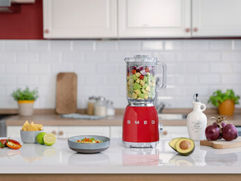 блендер Smeg BLF03RDEU купить