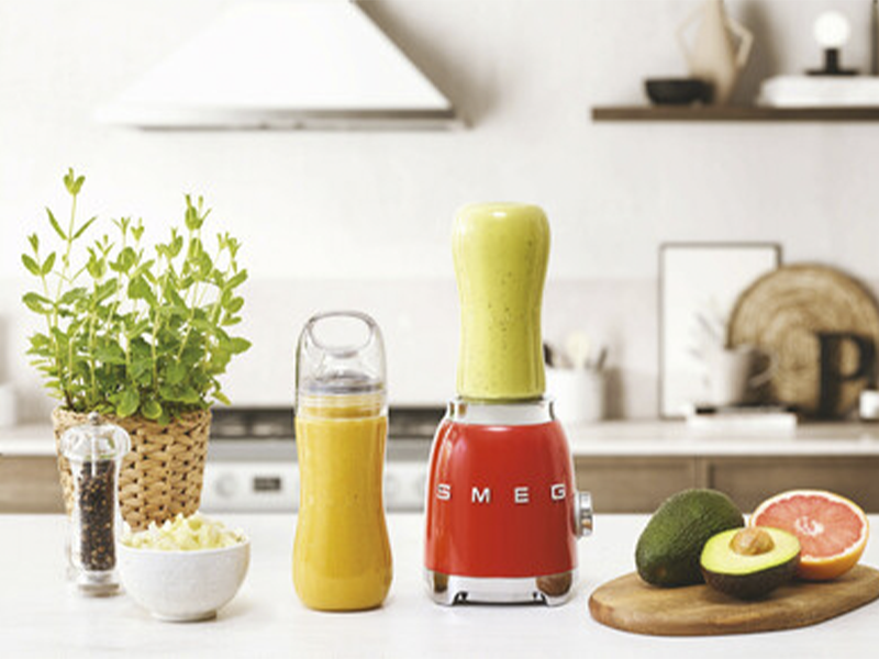 блендер Smeg PBF01RDEU купить