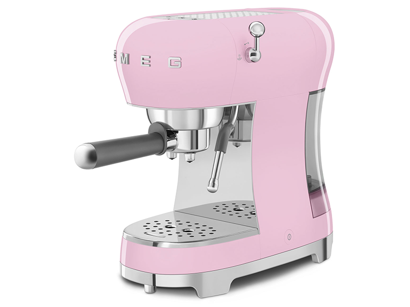 кофеварка Smeg ECF02PKEU купить