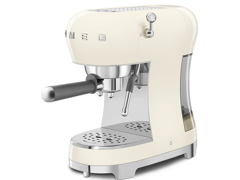 кофеварка Smeg ECF02CREU купить