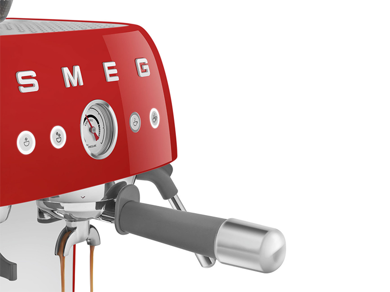 кофеварка Smeg EGF03RDEU купить