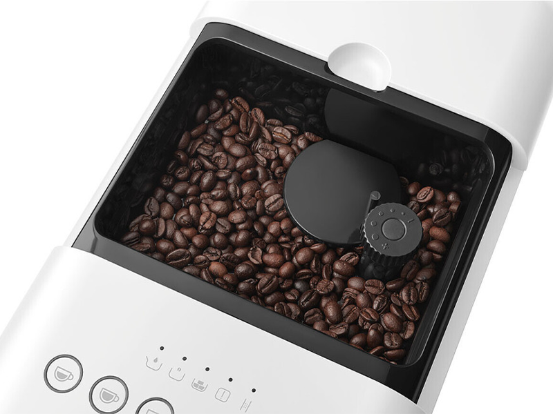 кофеварка Smeg BCC13WHMEU купить