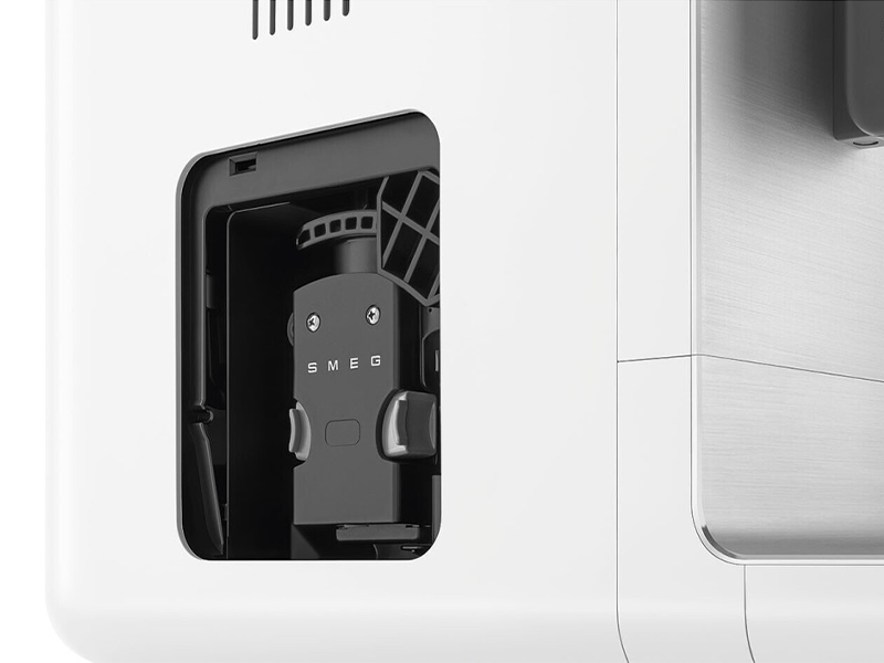 кофеварка Smeg BCC13WHMEU купить