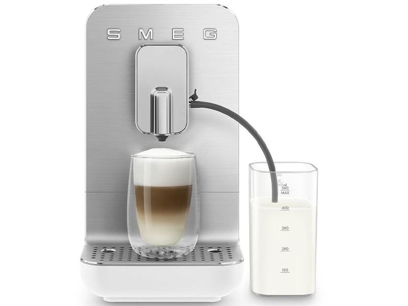 кофеварка Smeg BCC13WHMEU купить