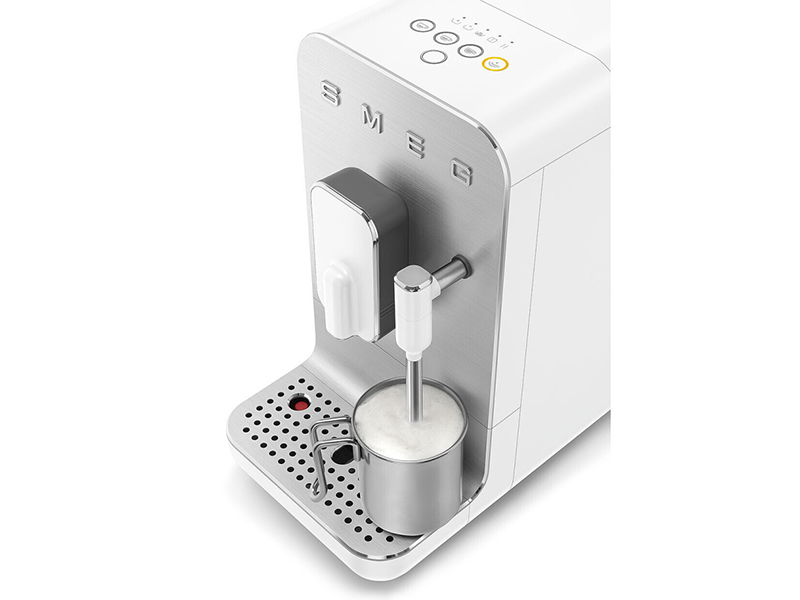 кофеварка Smeg BCC12WHMEU купить