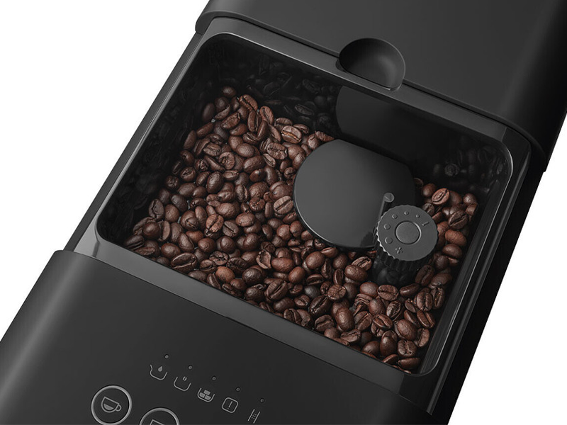 кофеварка Smeg BCC11BLMEU купить