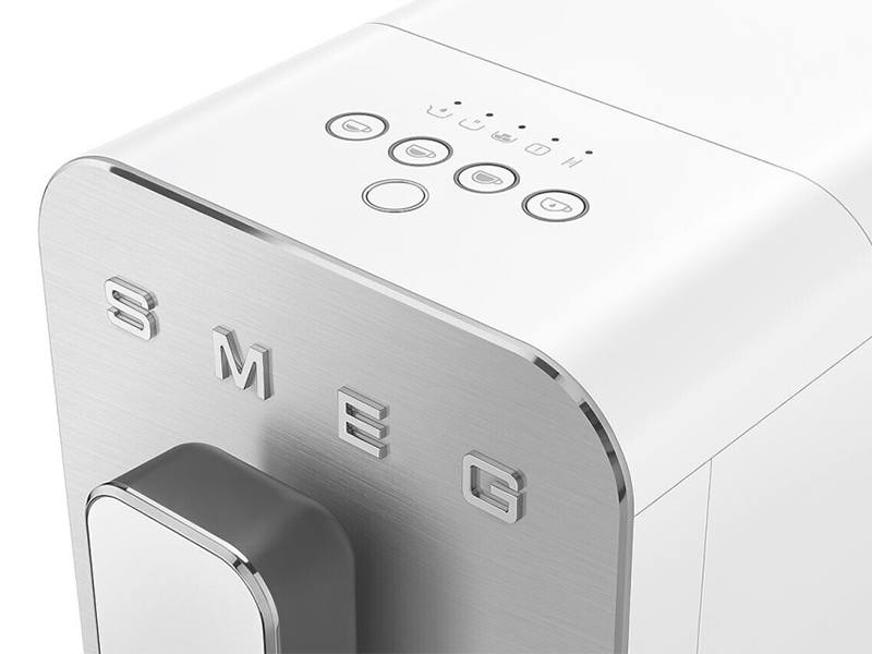 кофеварка Smeg BCC11WHMEU купить