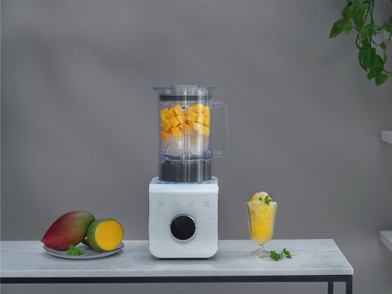 блендер Smeg BLC01BLMEU купить