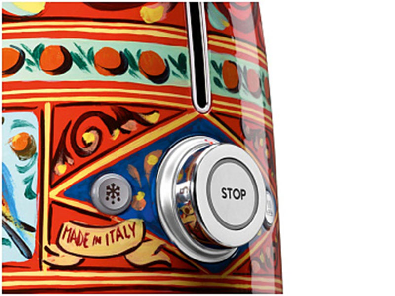 тостер Smeg TSF01DGEU купить