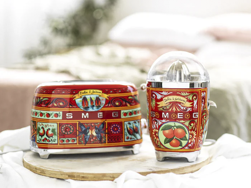 тостер Smeg TSF01DGEU купить