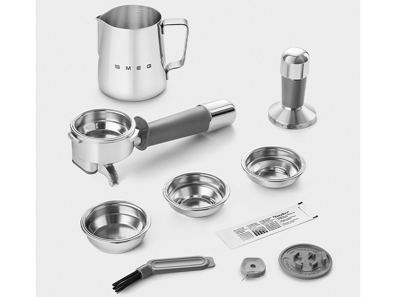 кофеварка Smeg EGF03CREU купить