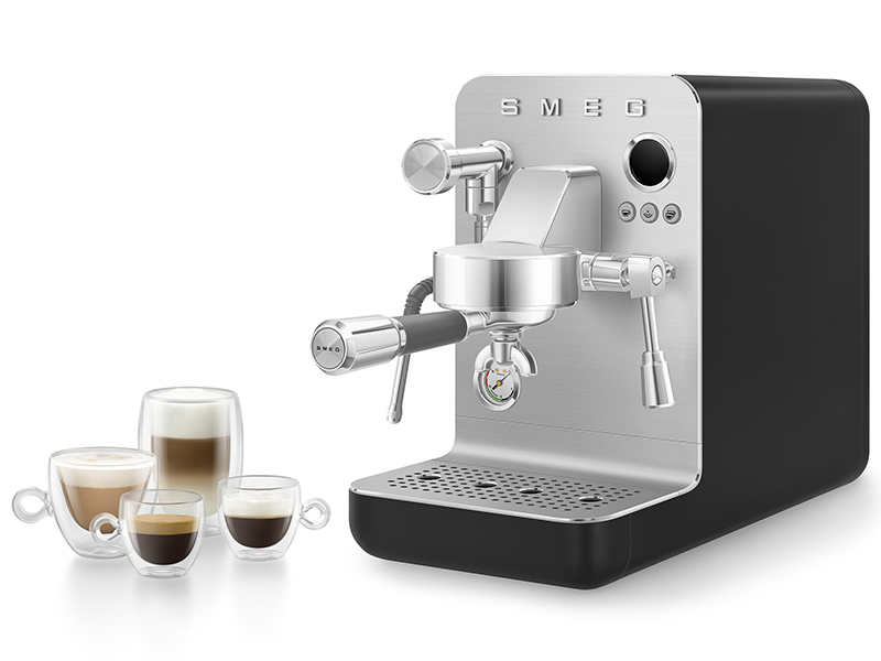 кофеварка Smeg EMC02BLMEU купить