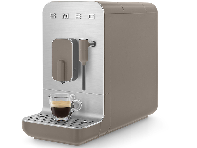 кофеварка Smeg BCC12TPMEU купить