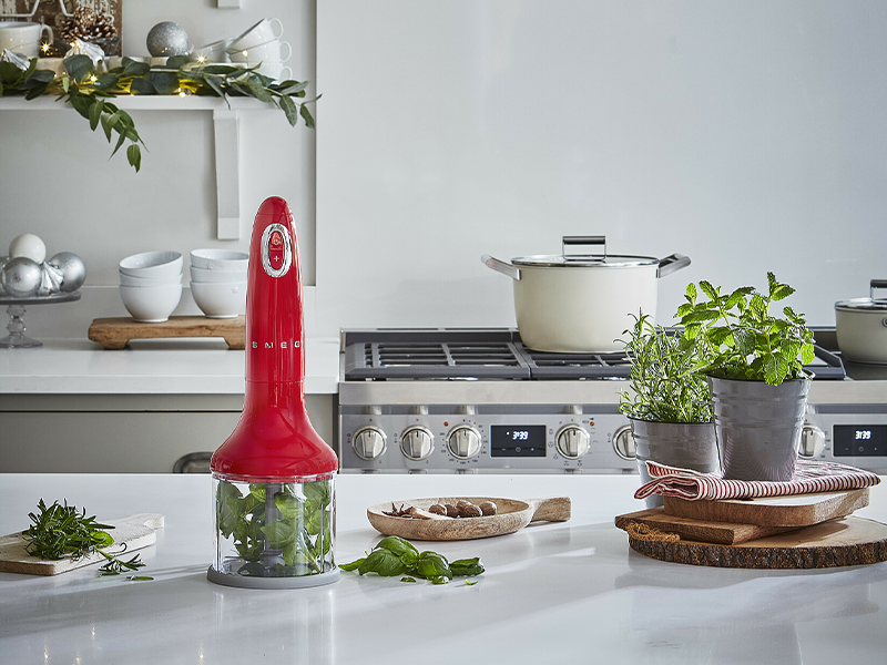 блендер Smeg HBF03RDEU купити за низькою ціною в Києві, Харкові, Одесі,  Дніпрі, відгуки - магазин smeg-partner.com.ua