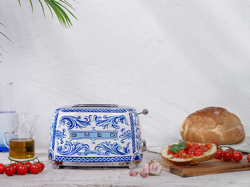тостер Smeg TSF01DGBEU купить