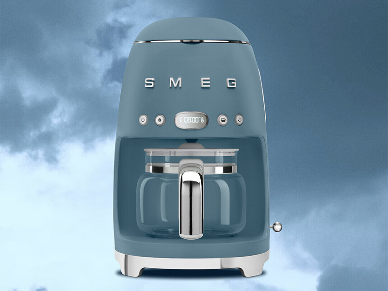 кофеварка Smeg DCF02SBMEU купить