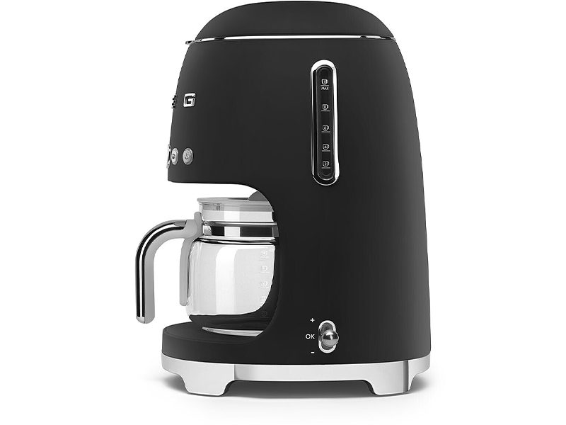 кофеварка Smeg DCF02BLMEU купить