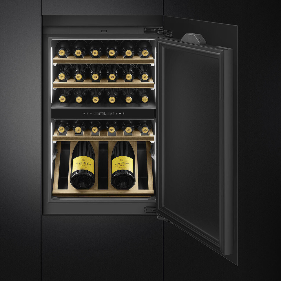 винный шкаф встраиваемый Smeg CVI040BE купить