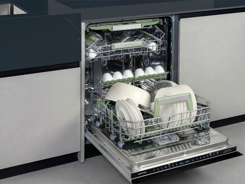 посудомоечная машина встраиваемая Smeg STL5322BL купить