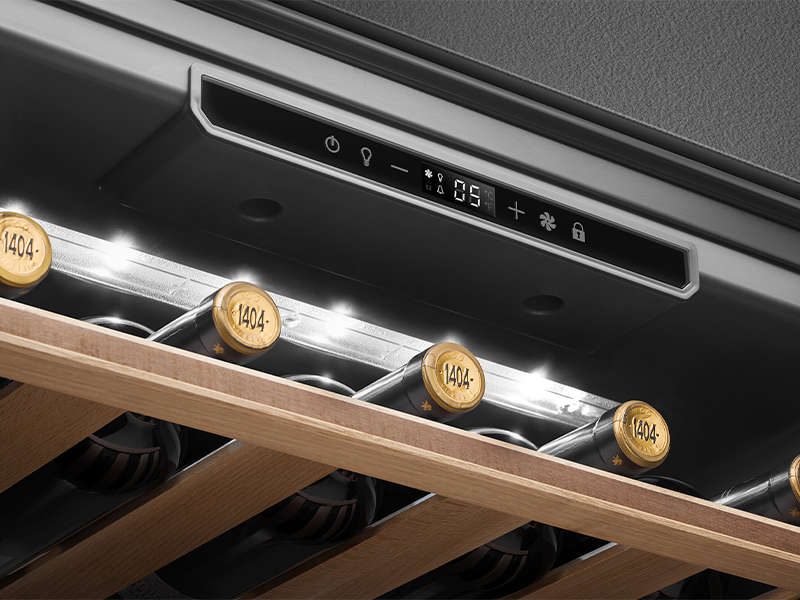 винный шкаф встраиваемый Smeg CVI320XE купить