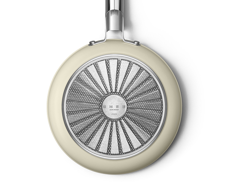 сковородка Smeg FPF2002CRM купить