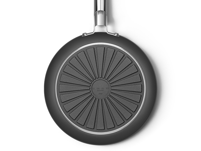 сковородка Smeg FPF2802BLM купить