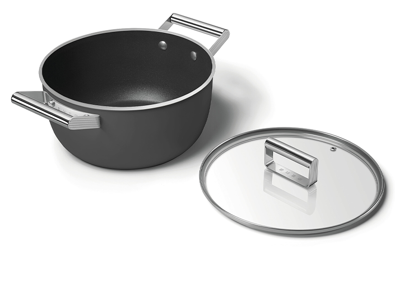 кастрюля Smeg CSF2412BLM купить