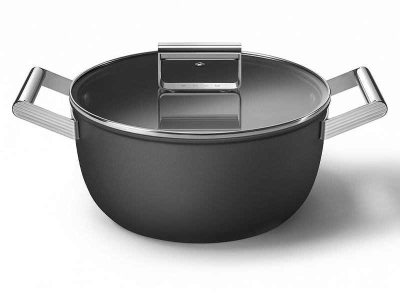 кастрюля Smeg CSF2412BLM купить