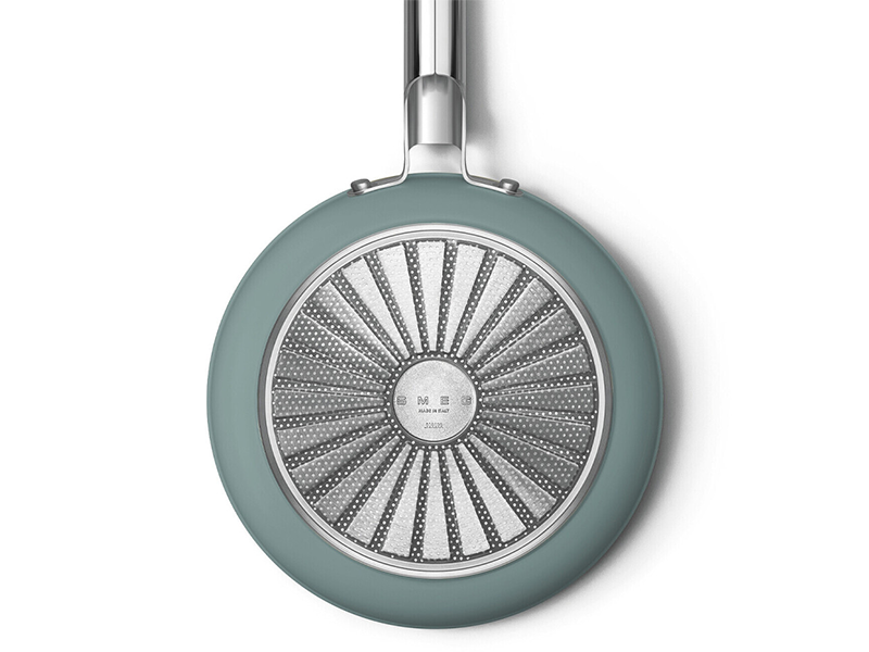 сковородка Smeg FPF2002EGM купить