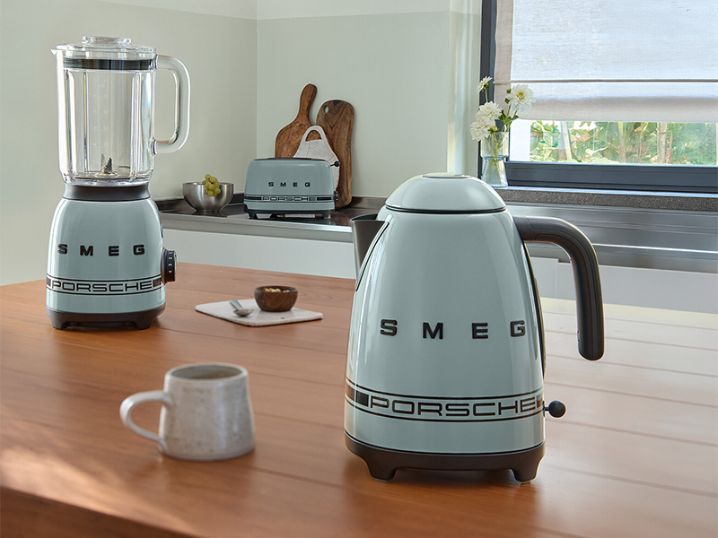чайник Smeg KLF03PSGEU купить