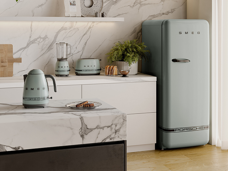 чайник Smeg KLF03PSGEU купить