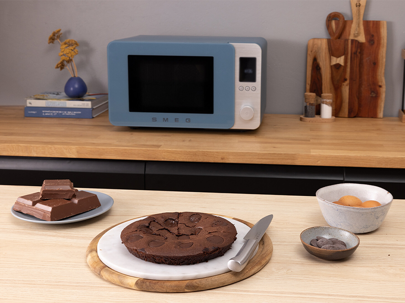 микроволновая печь Smeg MOC02SBMEU купить