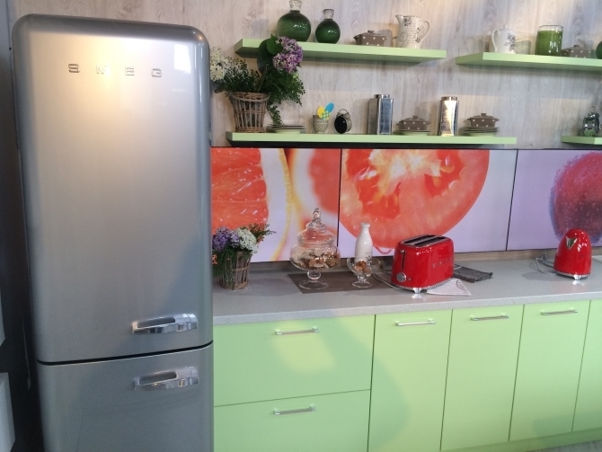 тостер Smeg TSF02RDEU купить